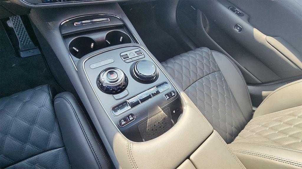 new 2026 Genesis G90 car, priced at $107,895