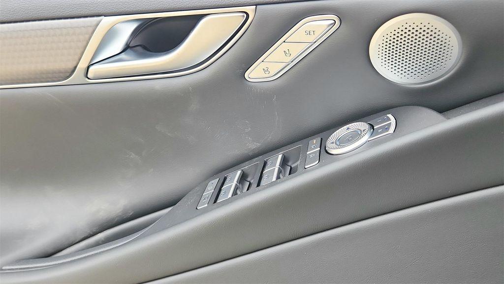 new 2026 Genesis G80 car, priced at $72,785