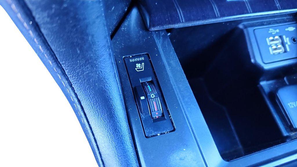 used 2023 Lexus GX 460 car