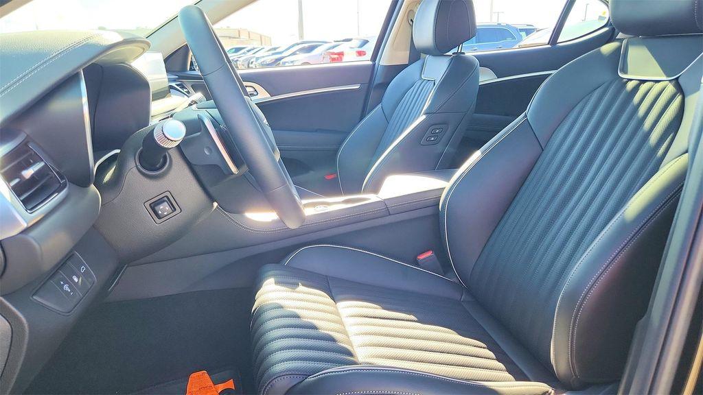 new 2026 Genesis G70 car, priced at $52,955
