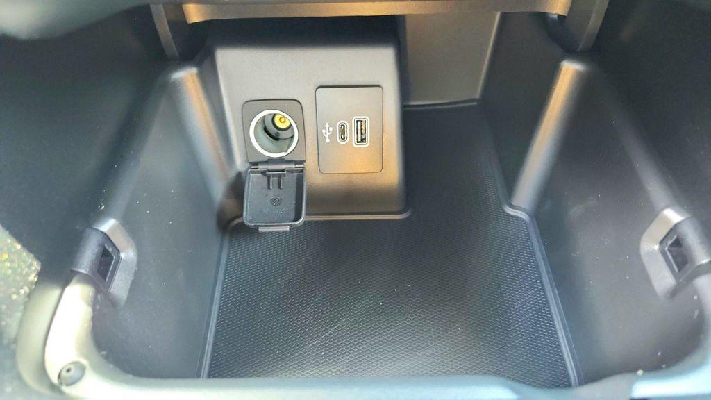 used 2025 Ford Explorer car, priced at $48,149