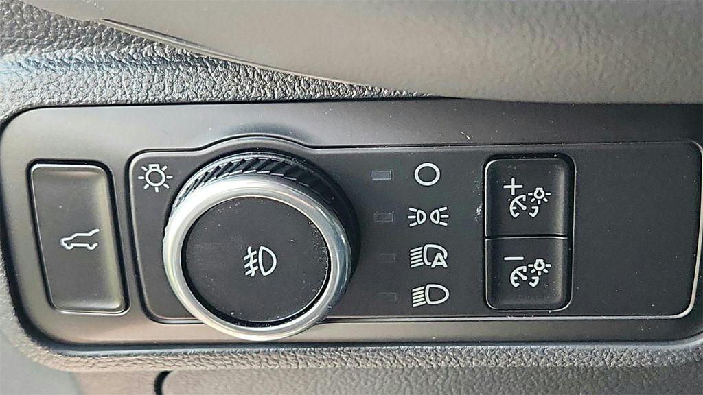 used 2025 Ford Explorer car, priced at $51,995