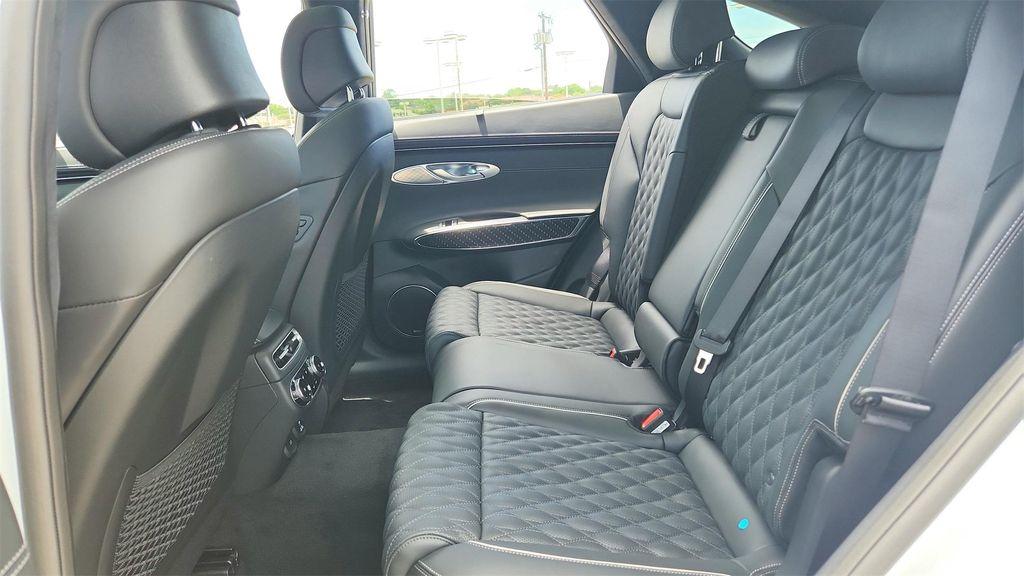 new 2025 Genesis GV70 car, priced at $70,714