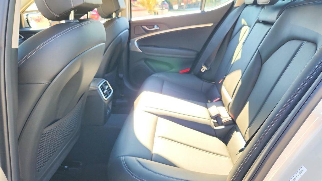 new 2026 Genesis G70 car, priced at $47,440