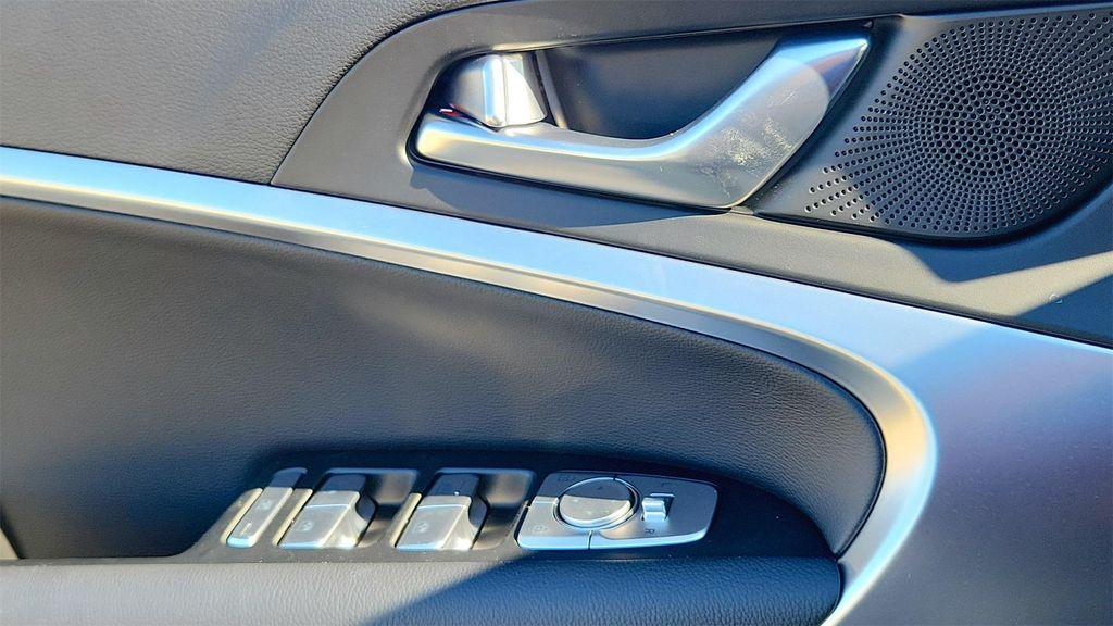 new 2026 Genesis G70 car, priced at $47,440