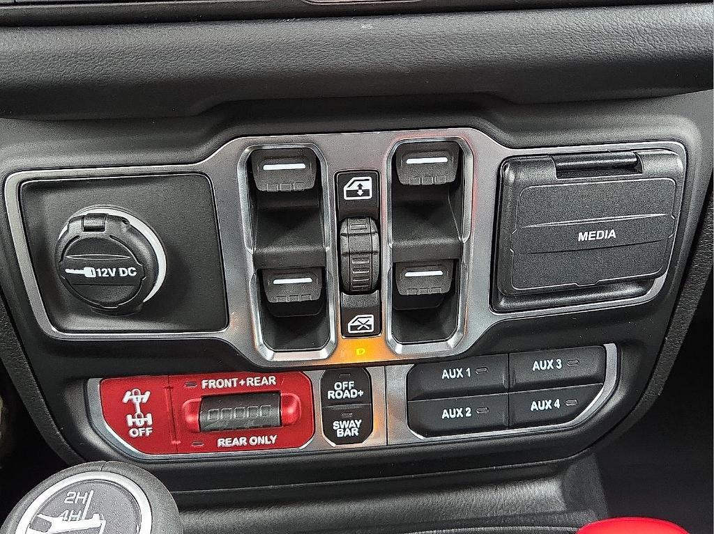 new 2026 Jeep Gladiator car, priced at $55,726