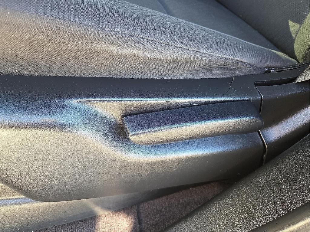 used 2018 Jeep Grand Cherokee car, priced at $15,525