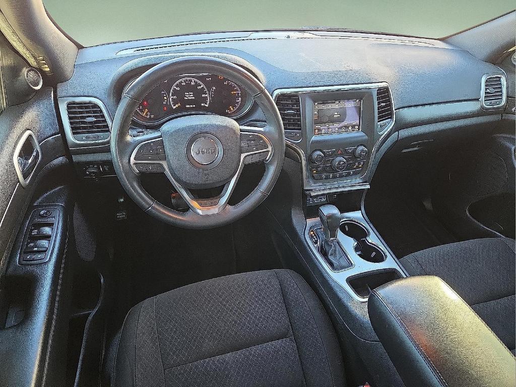 used 2018 Jeep Grand Cherokee car, priced at $15,525