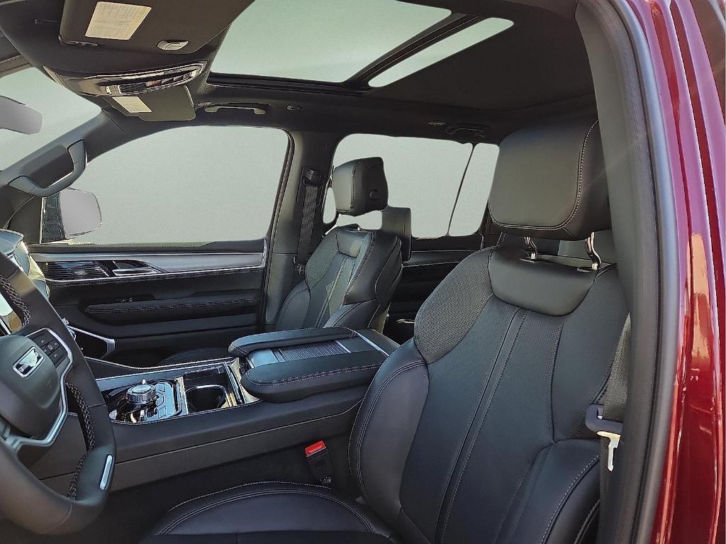 new 2026 Jeep Grand Wagoneer car, priced at $80,399