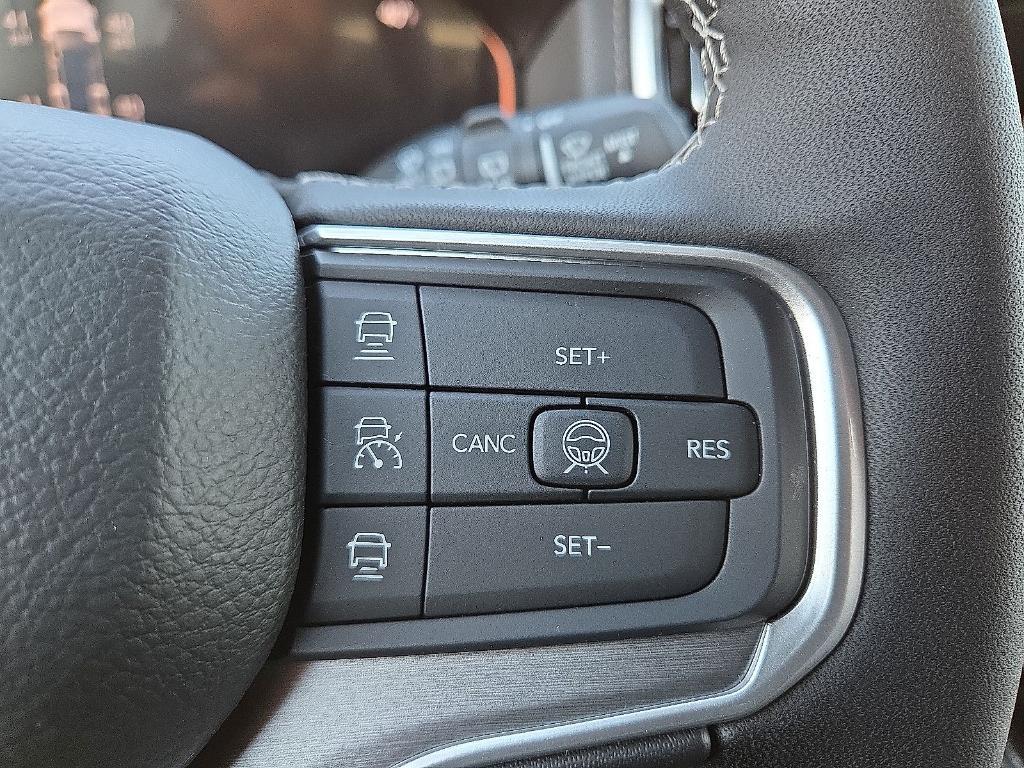 new 2026 Jeep Grand Wagoneer car, priced at $80,399