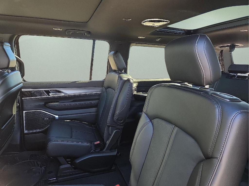 new 2026 Jeep Grand Wagoneer car, priced at $68,960