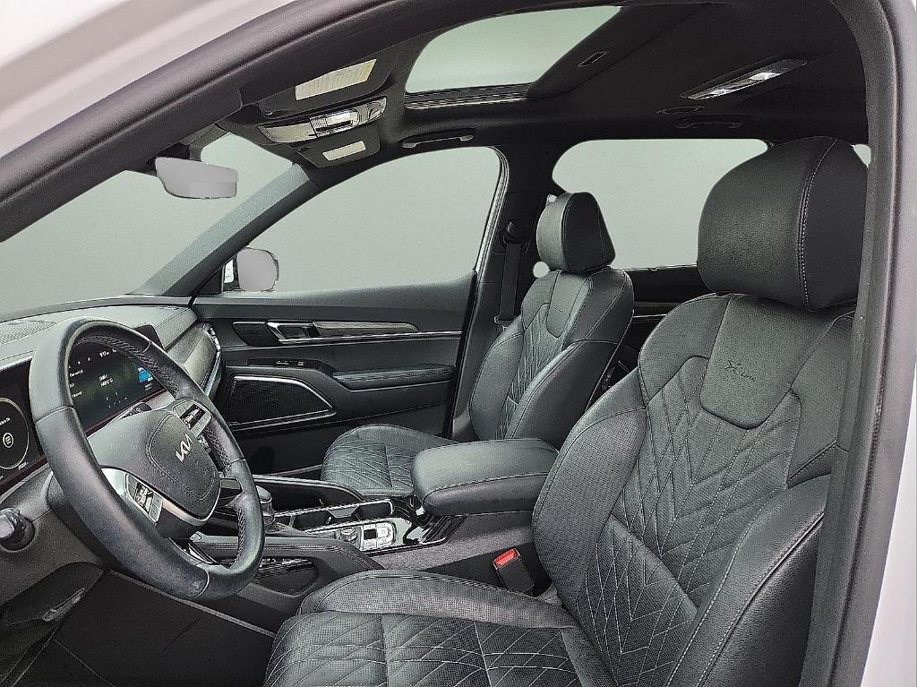 used 2025 Kia Telluride car, priced at $42,824