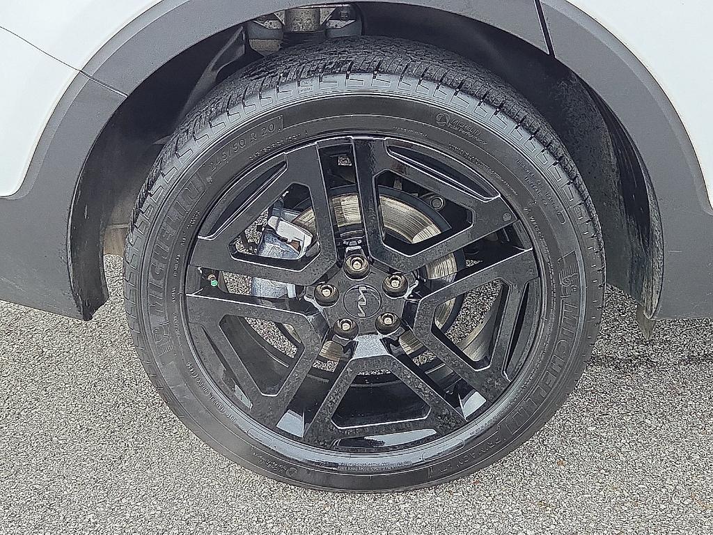 used 2025 Kia Telluride car, priced at $42,824