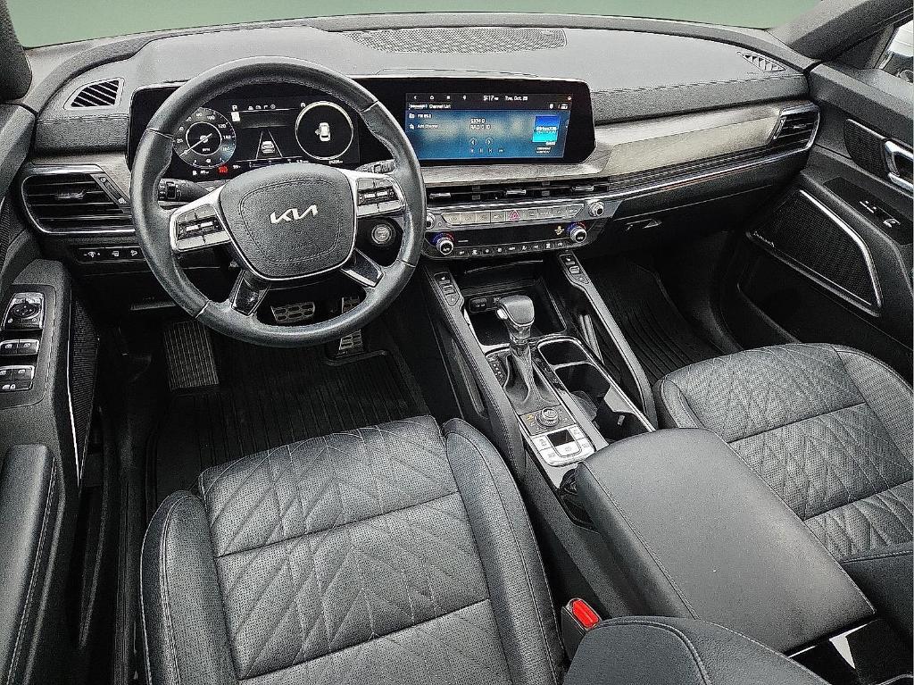 used 2025 Kia Telluride car, priced at $42,868