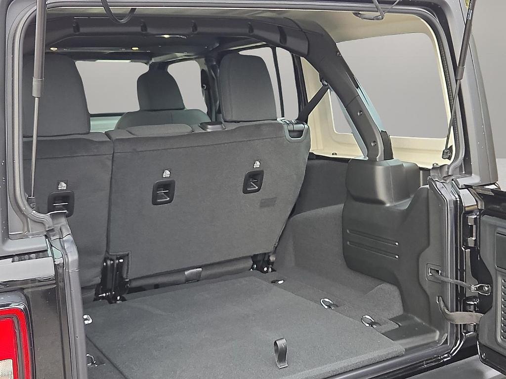 new 2026 Jeep Wrangler car, priced at $42,161