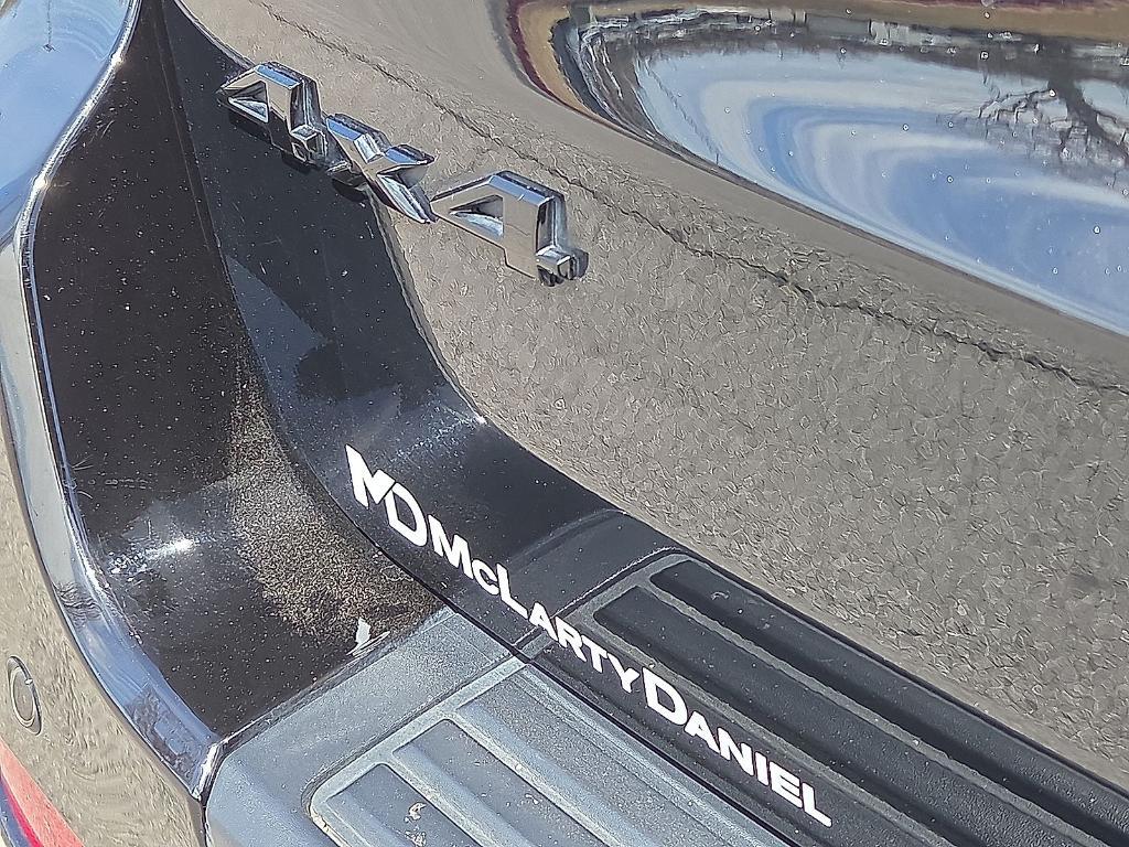 used 2021 Jeep Grand Cherokee car, priced at $15,868