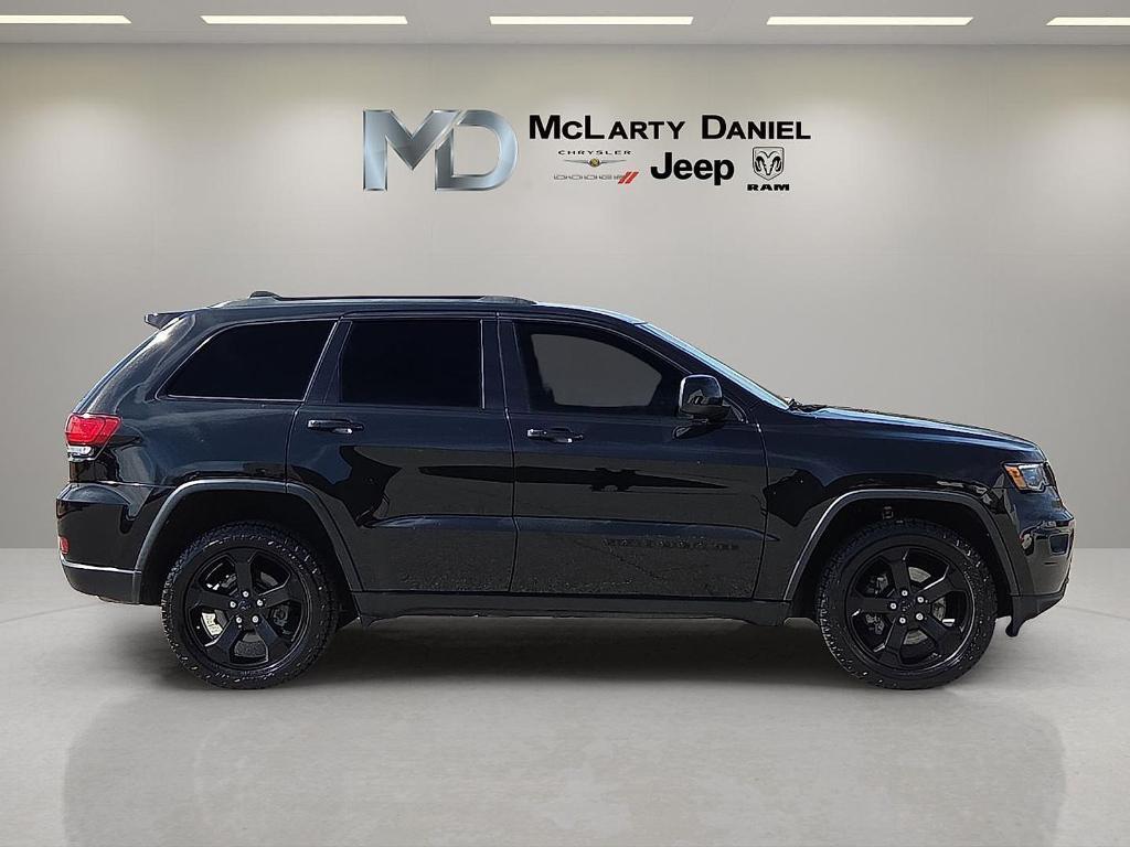 used 2021 Jeep Grand Cherokee car, priced at $15,868