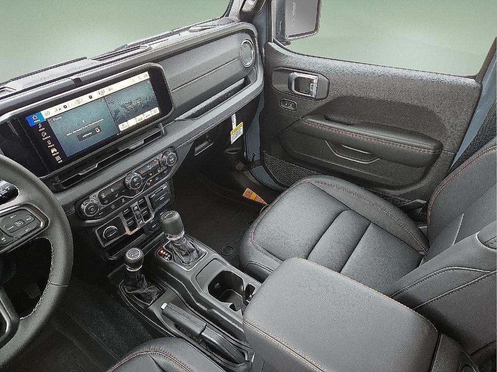 new 2026 Jeep Gladiator car, priced at $47,964