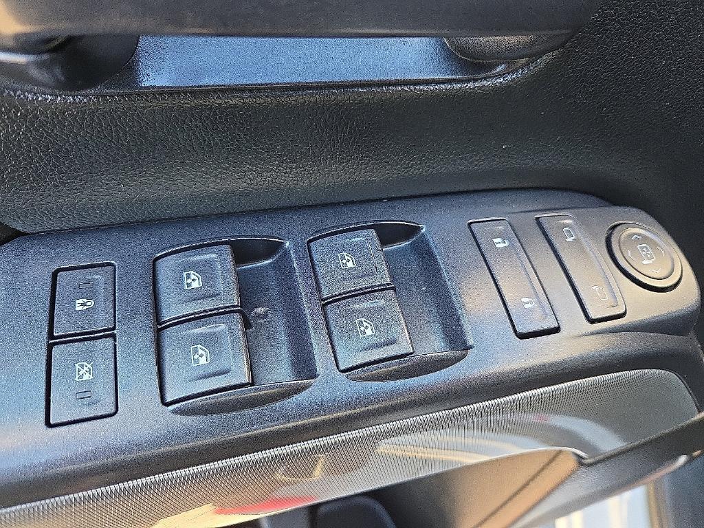 used 2018 Chevrolet Silverado 2500 car, priced at $27,368