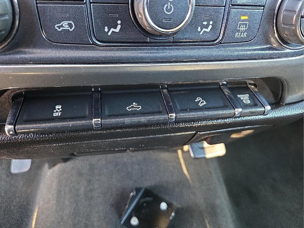 used 2018 Chevrolet Silverado 2500 car, priced at $27,368