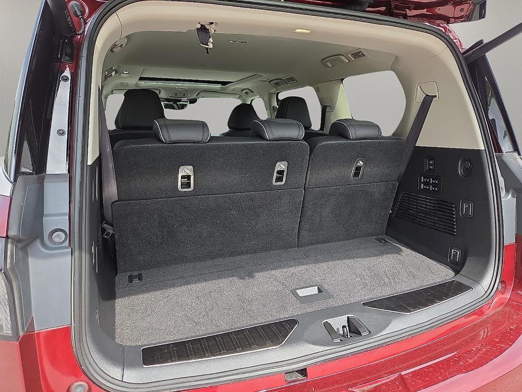 used 2025 INFINITI QX80 car, priced at $71,868