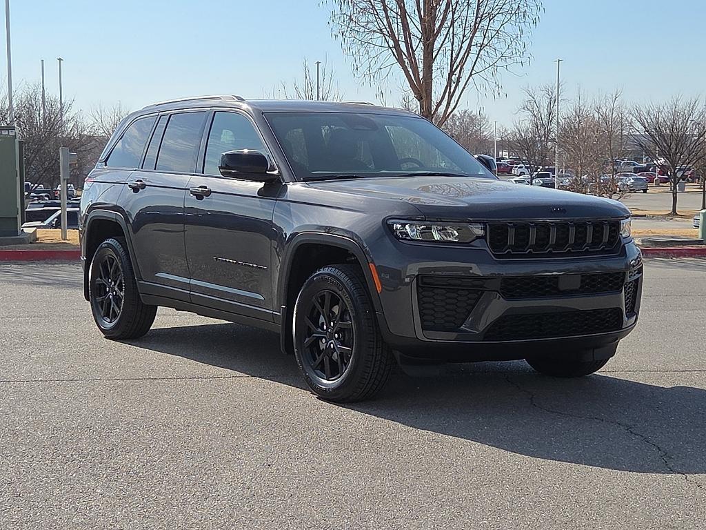 new 2026 Jeep Grand Cherokee car, priced at $47,282