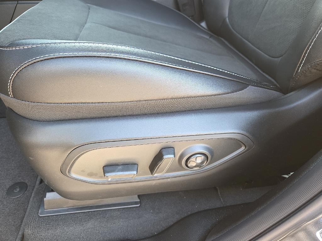 new 2026 Jeep Grand Cherokee car, priced at $47,282