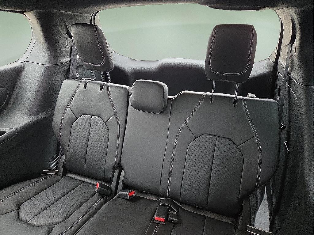 new 2026 Chrysler Pacifica car, priced at $40,766