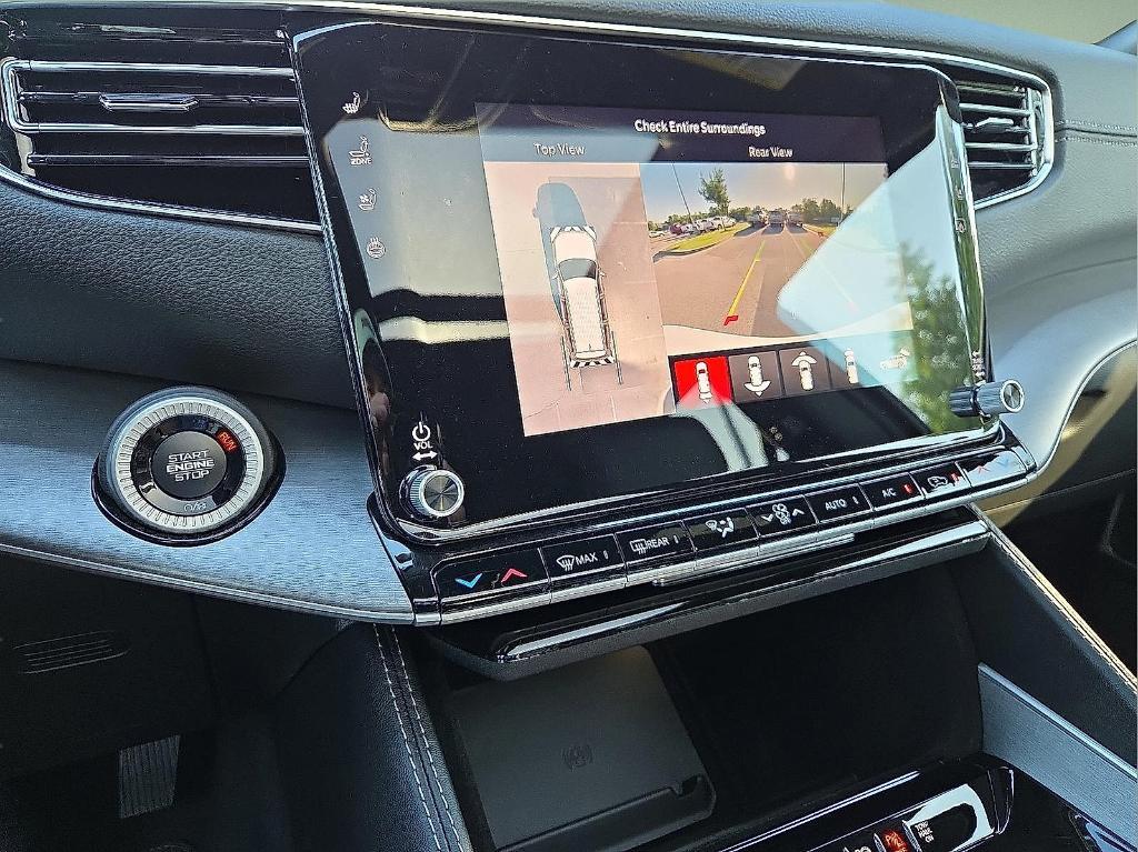 new 2025 Jeep Wagoneer L car, priced at $74,042