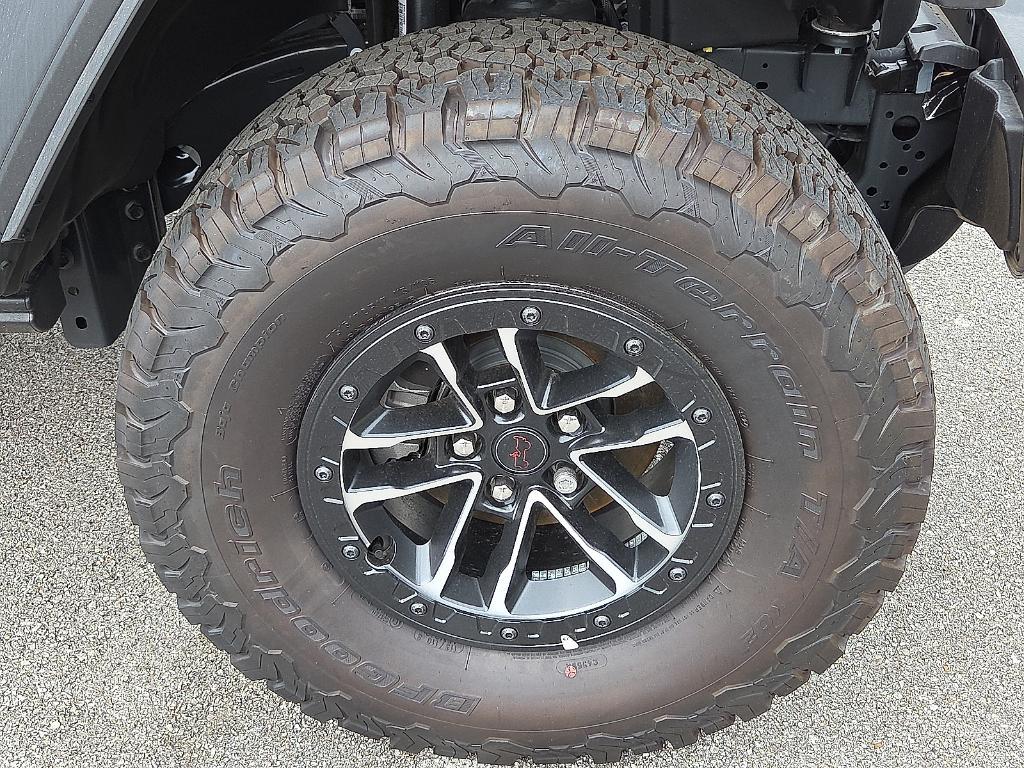 new 2025 Jeep Wrangler car, priced at $52,941