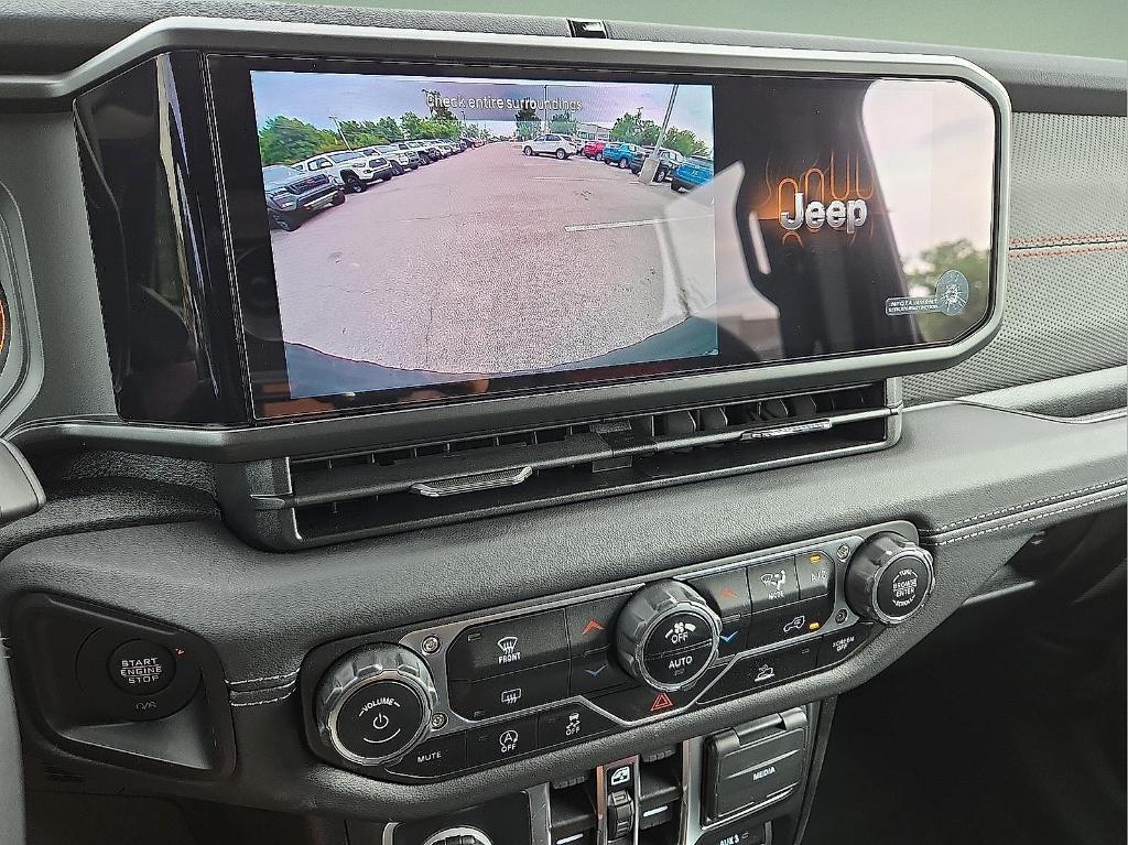 new 2025 Jeep Wrangler car, priced at $52,941