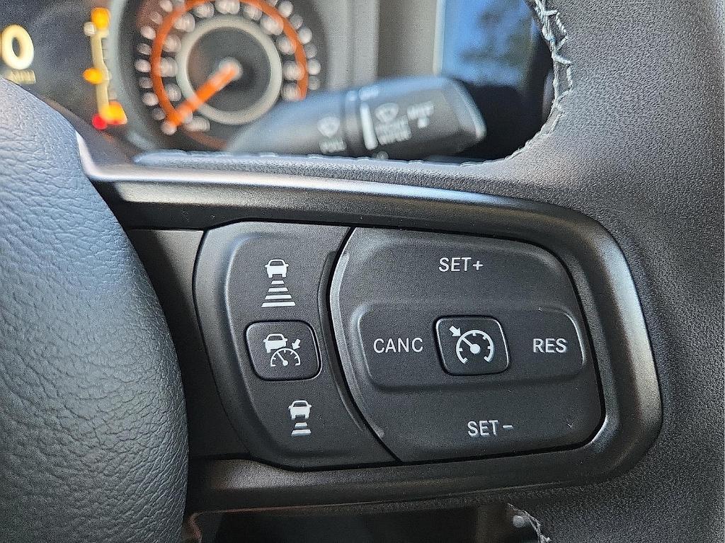 new 2026 Jeep Gladiator car, priced at $47,442