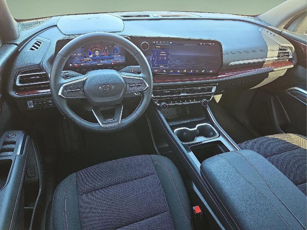 used 2024 Chevrolet Traverse car, priced at $44,274