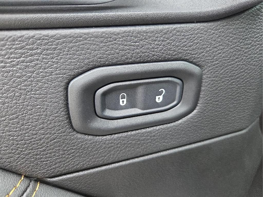 new 2026 Jeep Wrangler car, priced at $54,629