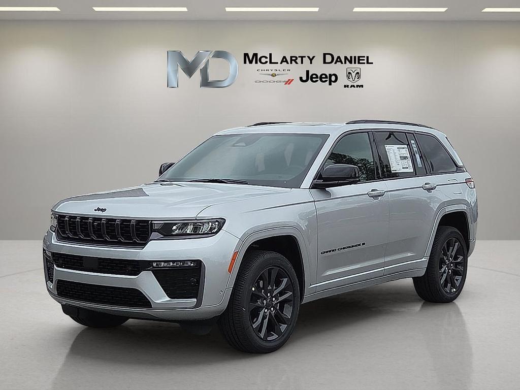 new 2026 Jeep Grand Cherokee car, priced at $47,407