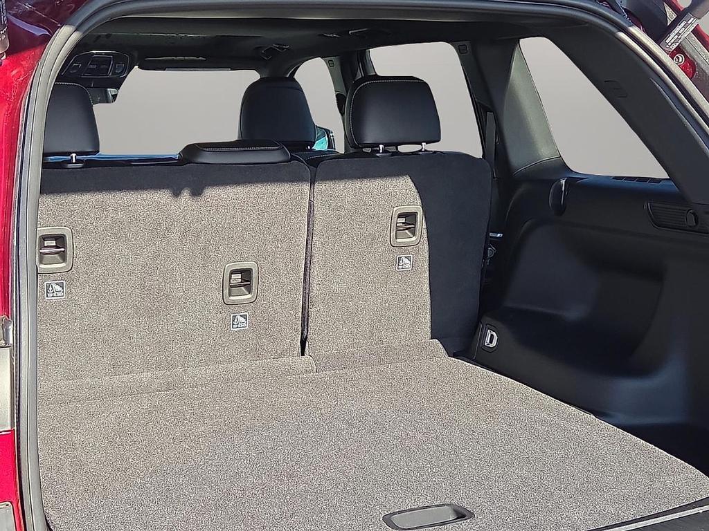 new 2026 Jeep Grand Cherokee car, priced at $44,786