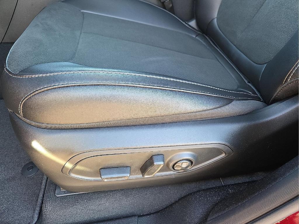 new 2026 Jeep Grand Cherokee car, priced at $44,786