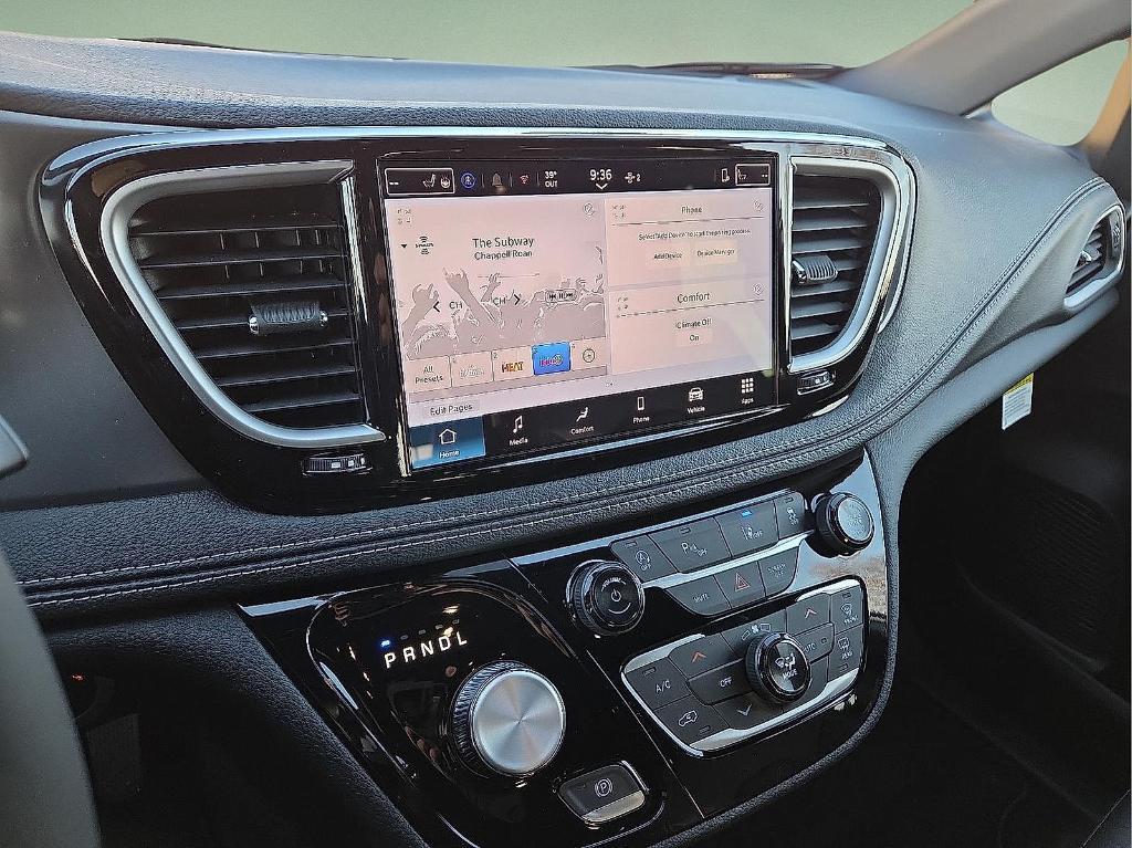 new 2026 Chrysler Pacifica car, priced at $41,300