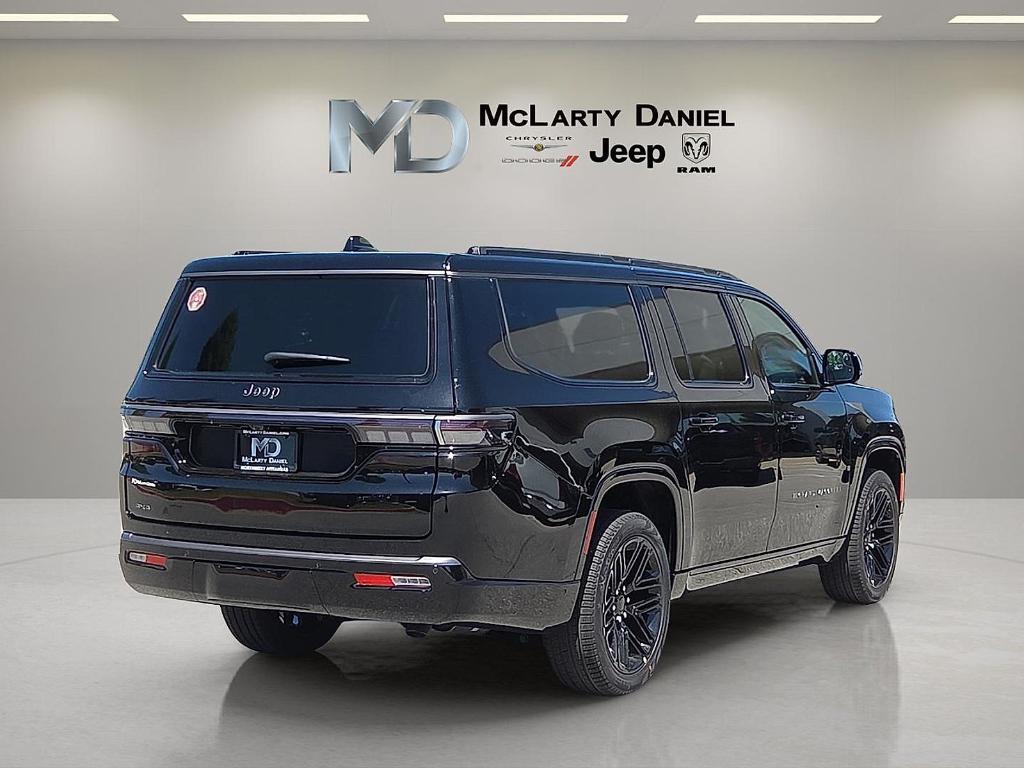 new 2026 Jeep Grand Wagoneer L car, priced at $82,717