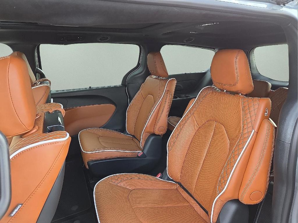 new 2026 Chrysler Pacifica car, priced at $55,183