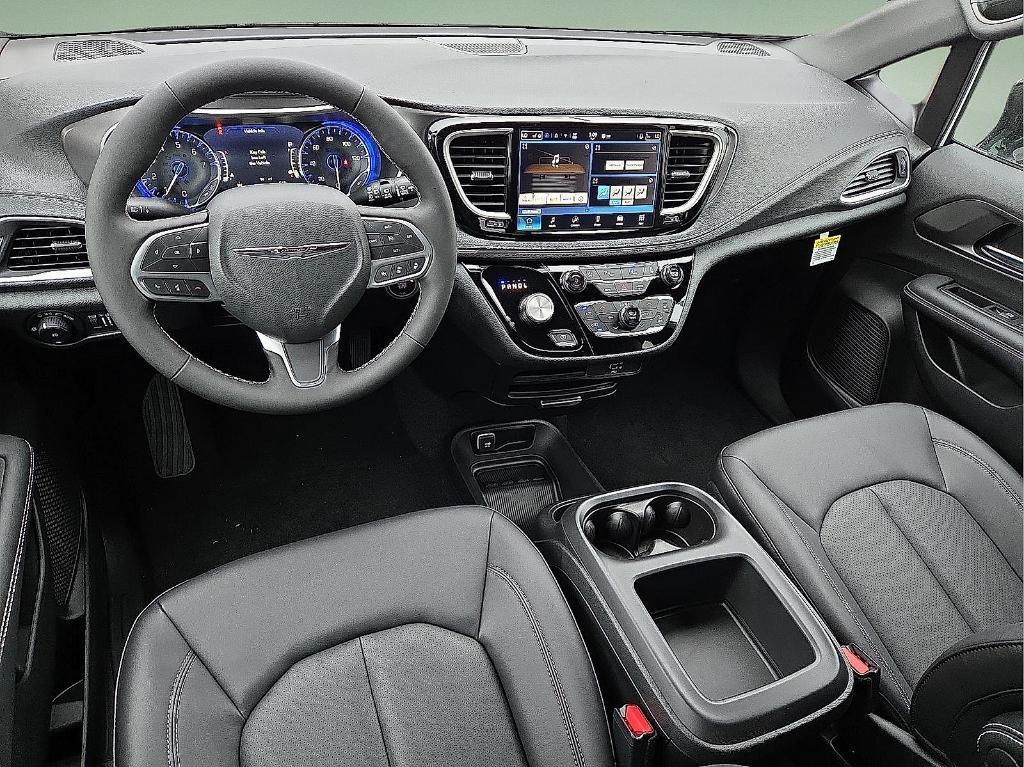 new 2026 Chrysler Pacifica car, priced at $38,329