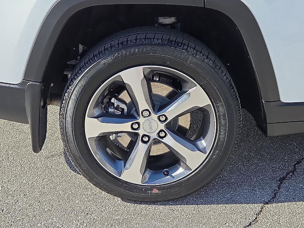 new 2026 Jeep Grand Cherokee L car, priced at $52,316