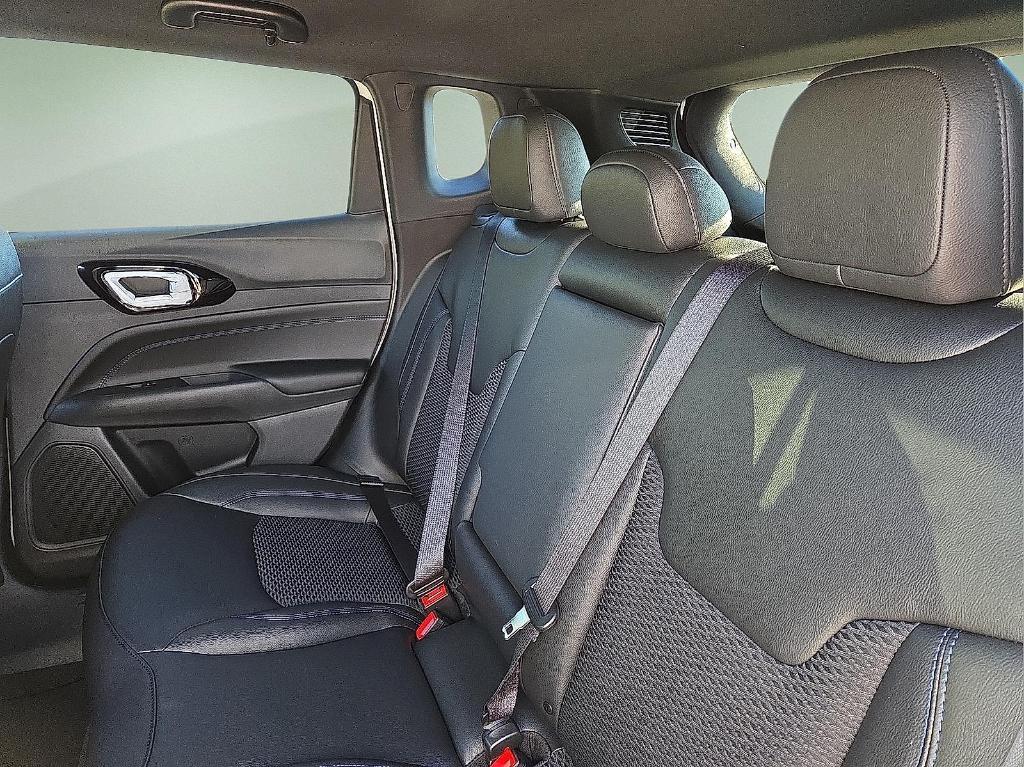 new 2026 Jeep Compass car, priced at $30,006