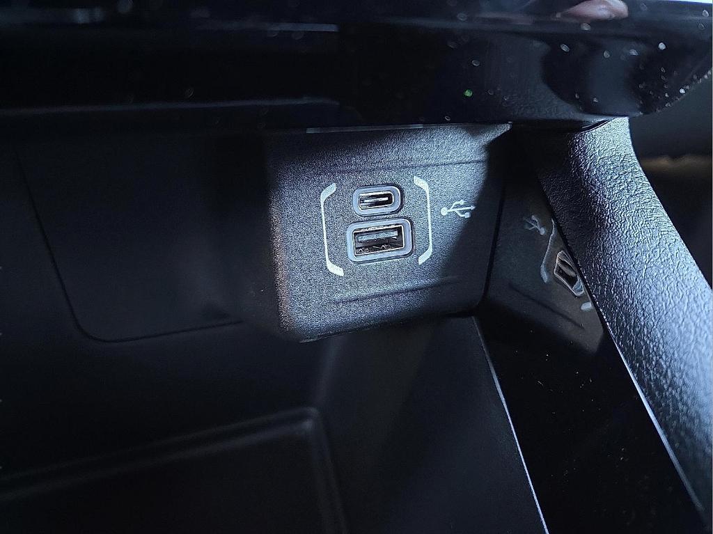 new 2026 Jeep Compass car, priced at $30,006