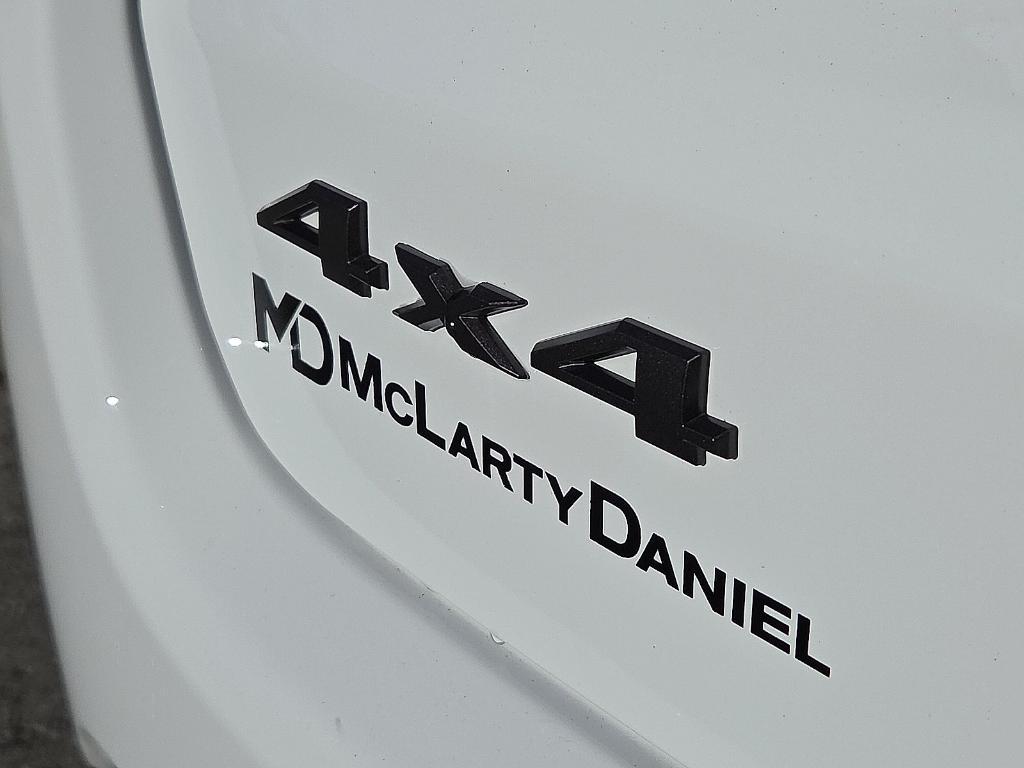 new 2026 Jeep Compass car, priced at $30,006