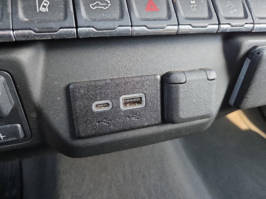 used 2025 Chevrolet Silverado 2500 car, priced at $51,115