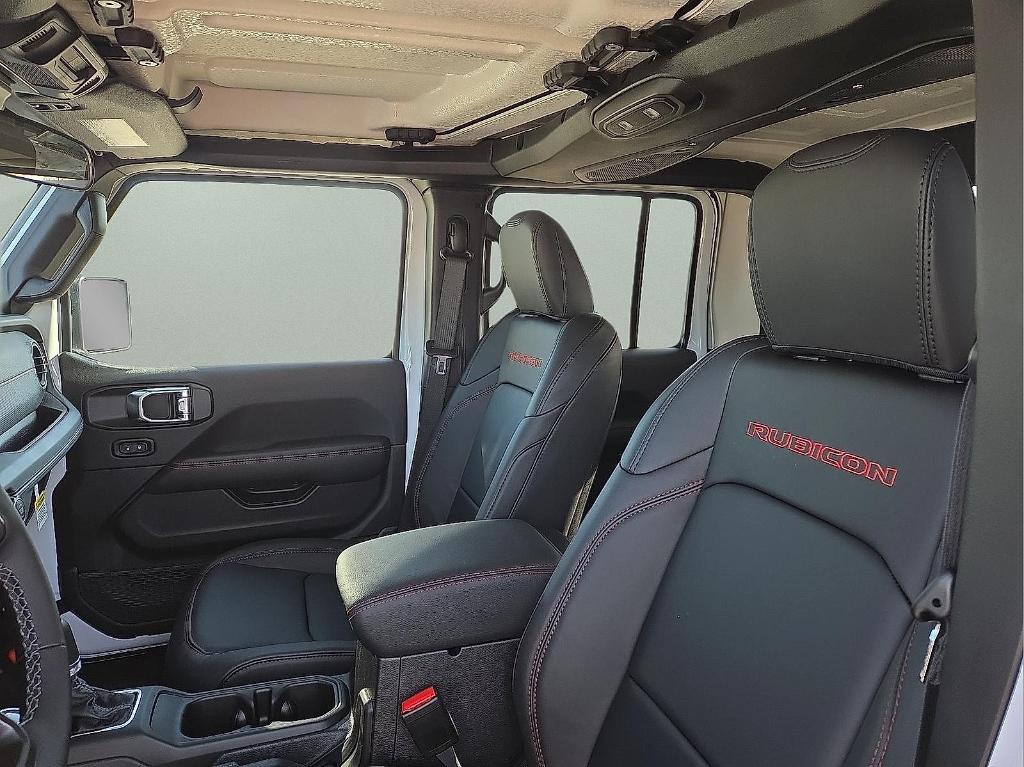 new 2026 Jeep Gladiator car, priced at $48,833