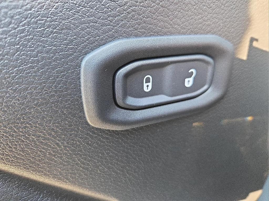 new 2026 Jeep Wrangler car, priced at $51,564