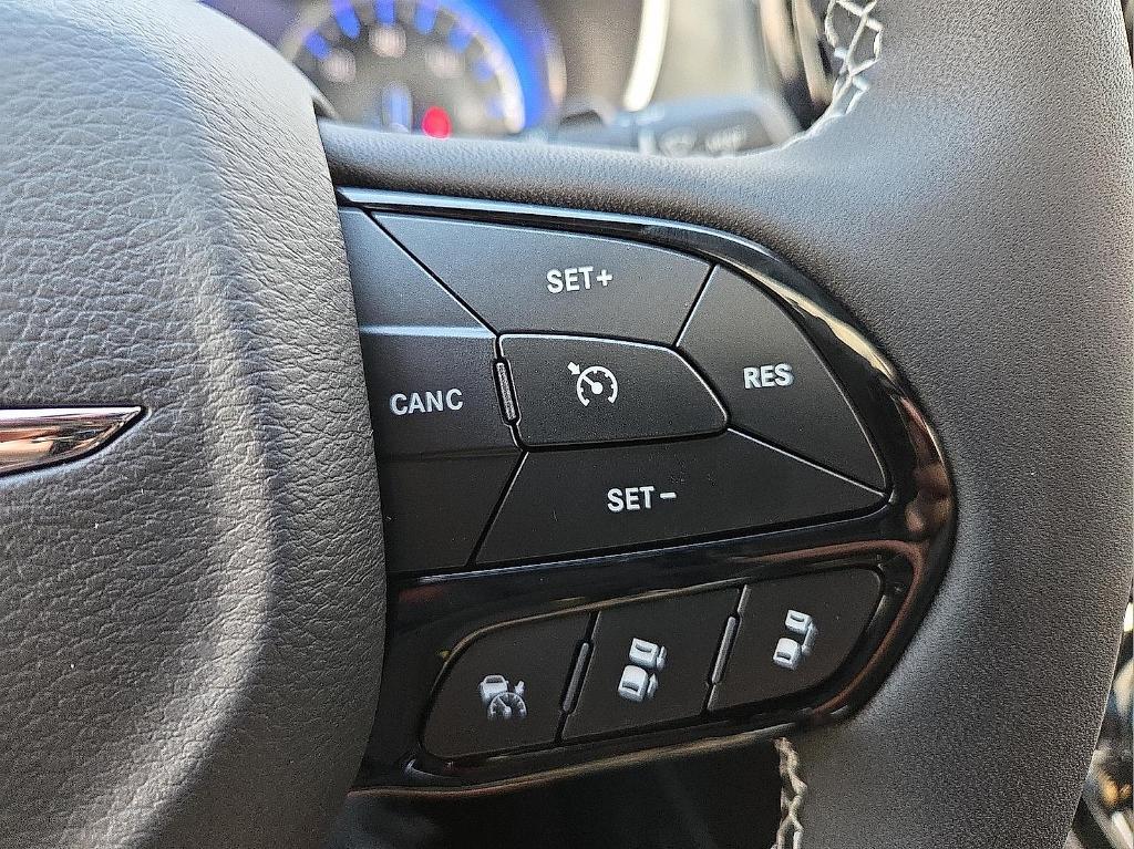 new 2026 Chrysler Pacifica car, priced at $47,624