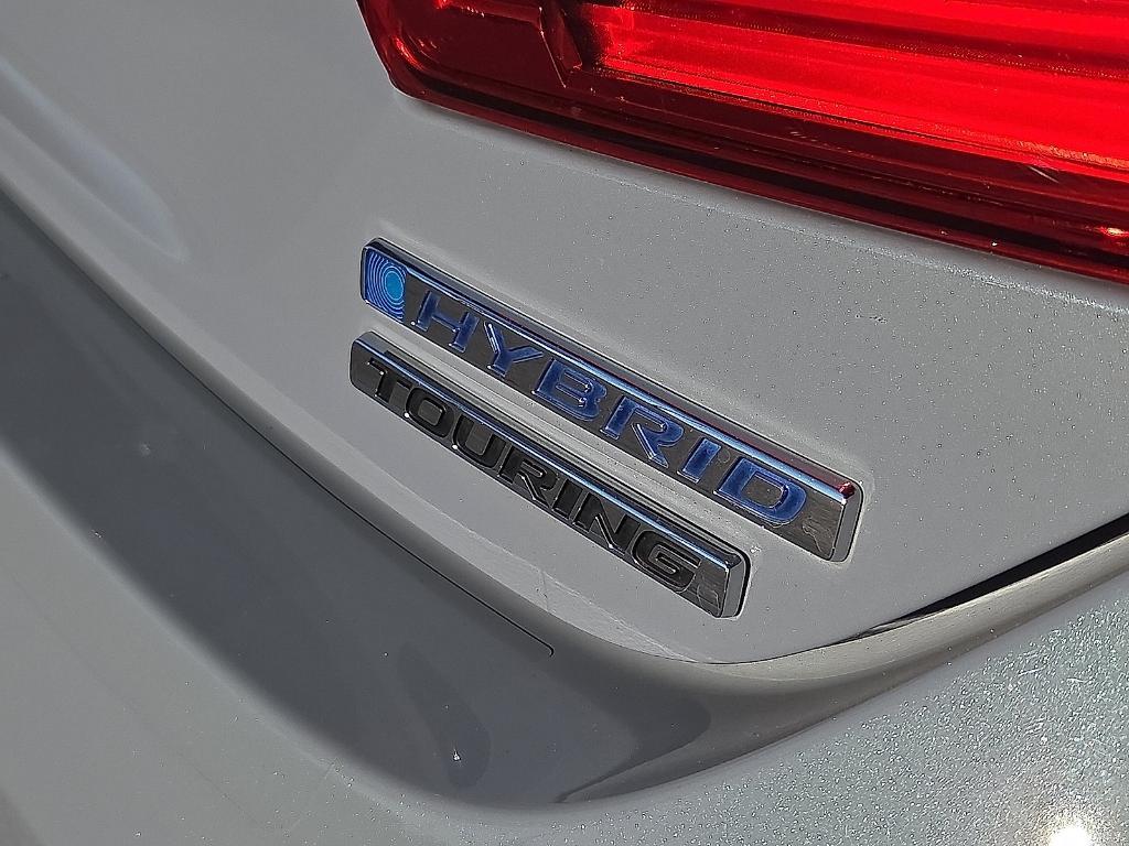 used 2021 Honda Accord Hybrid car, priced at $27,868